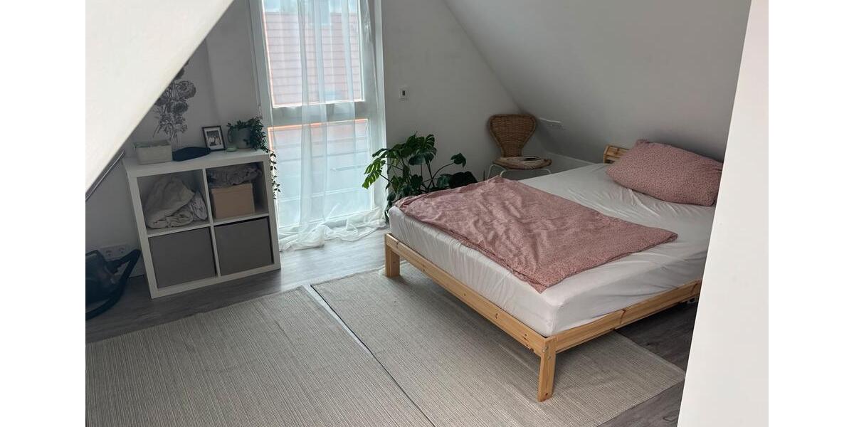 Dachgeschoßwohnung Freystadt - 1 Zimmer, 35 m&sup2;, 600&euro; | Angebot:26478220