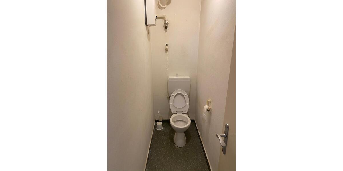 Etagenwohnung Pforzheim Weststadt - 3 Zimmer, 92 m&sup2;, 750&euro; | Angebot:24675525