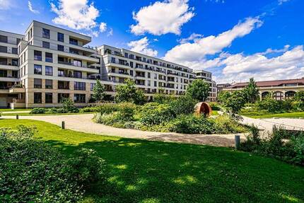 TOP Citylage - Große Terrasse mit Blick in den Herzogin Garten, EBK, WanneDusche, Parkett, etc.