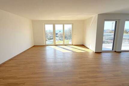 Wohnung Eutingen im Gäu - 4 Zimmer, 115 m&sup2;, 1.349&euro; | Angebot:27074167