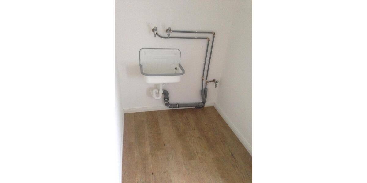 Dachgeschoßwohnung Greifswald - 3 Zimmer, 120 m&sup2;, 1.300&euro; | Angebot:24837715