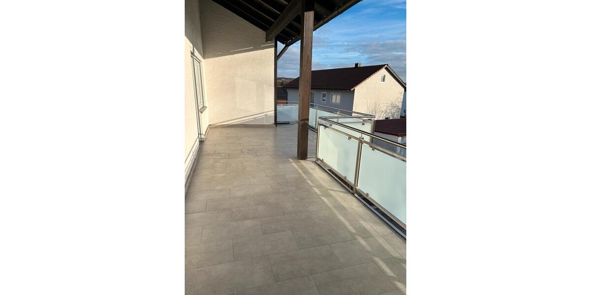 5-Zimmer Wohnung teilbar in homeoffice und Wohnung zimmer