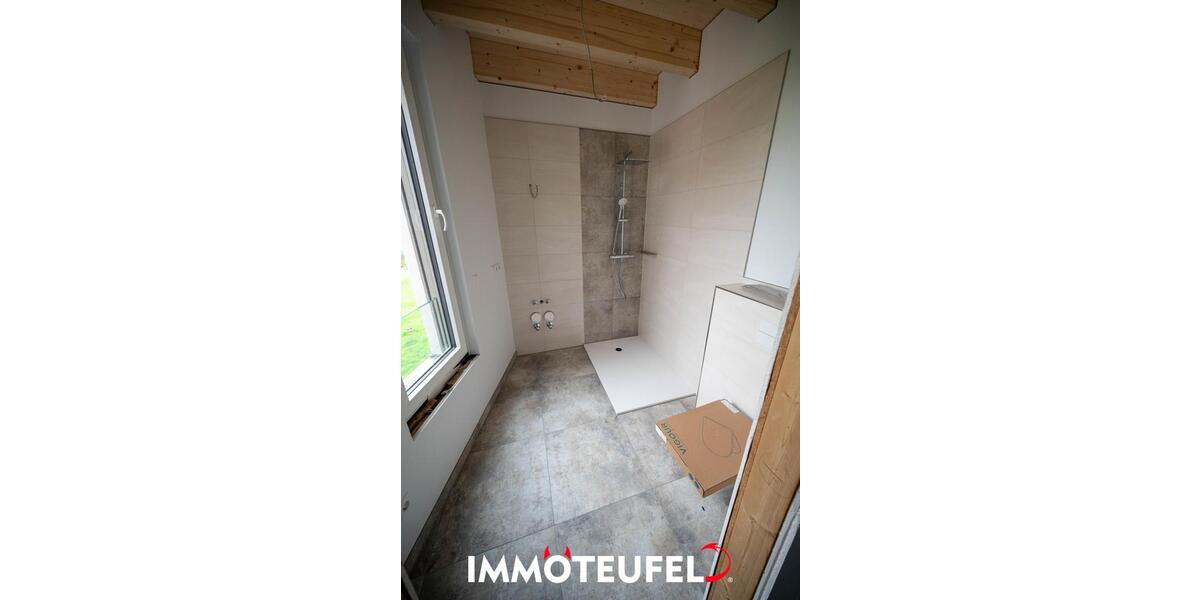 Etagenwohnung Limbach-Oberfrohna Oberfrohna - 4 Zimmer, 128 m&sup2;, 1.480&euro; | Angebot:26586576