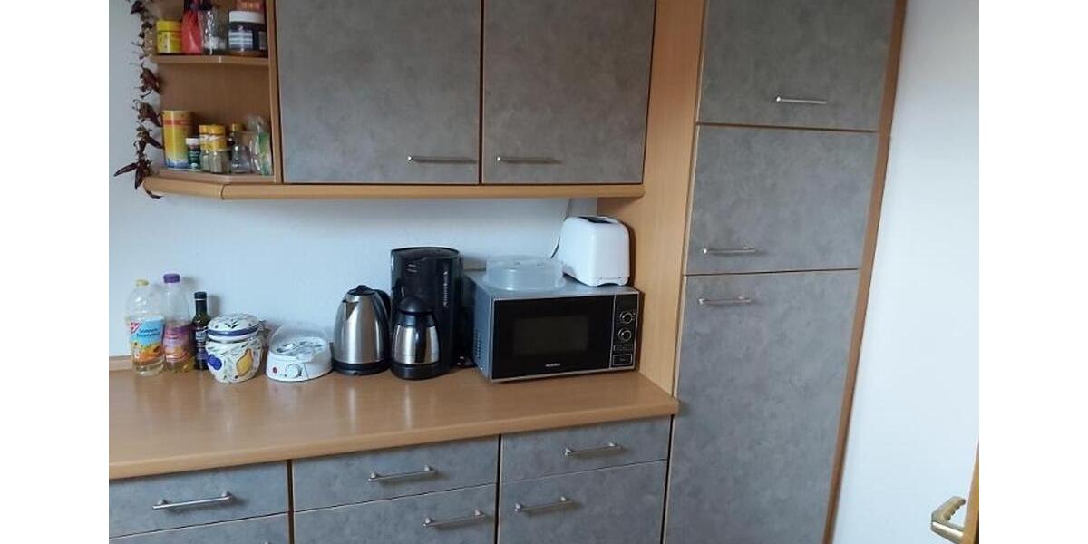 Dachgeschoßwohnung Altenburg - 2 Zimmer, 56 m&sup2;, 345&euro; | Angebot:26143763