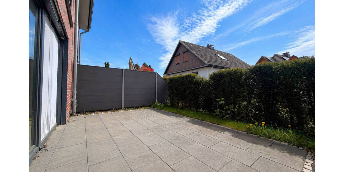 Reihenmittelhaus Norderstedt Garstedt - 5 Zimmer, 152 m&sup2;, 1.850&euro; | Angebot:26389018