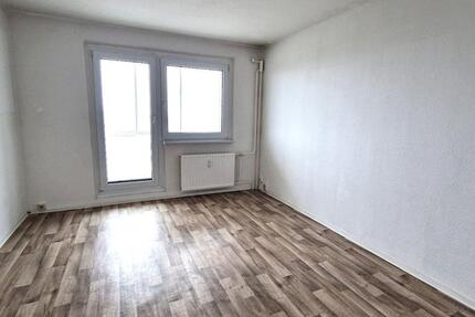 Wohnung Neubrandenburg Datzeberg - 2 Zimmer, 48 m&sup2;, 291&euro; | Angebot:24700791