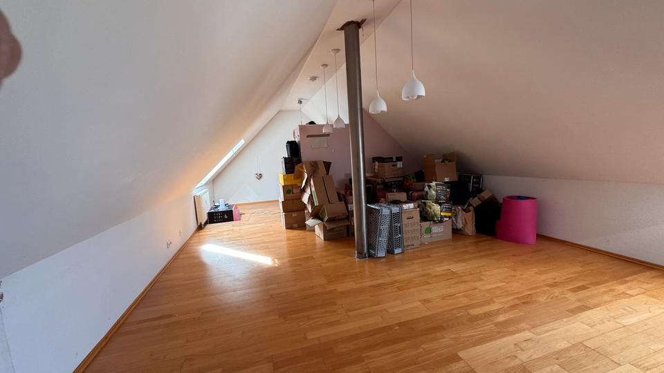 Maisonettenwohnung Bockenheim an der Weinstraße - 4 Zimmer, 130 m&sup2;, 1.100&euro; | Angebot:26626125