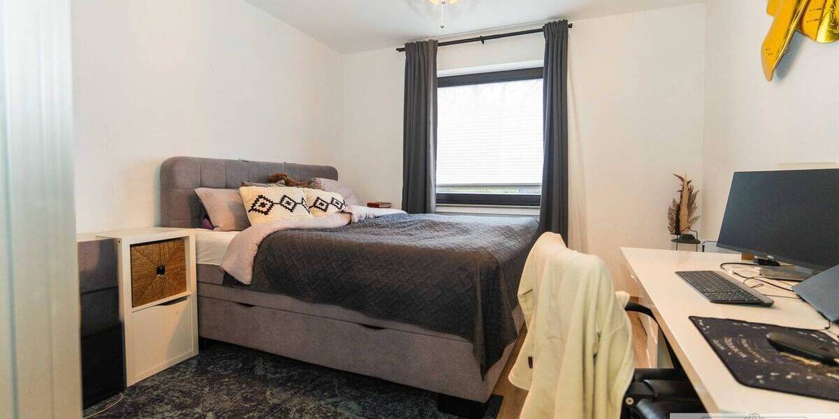 Etagenwohnung Düsseldorf Urdenbach Urdenbach - 2 Zimmer, 64 m&sup2;, 700&euro; | Angebot:26142821