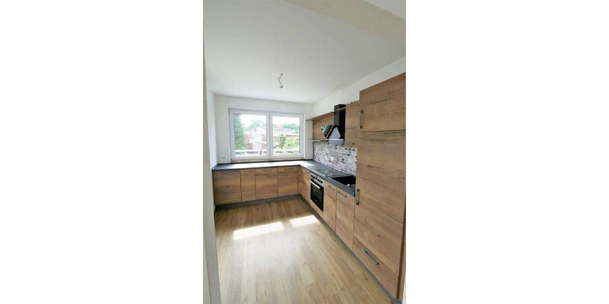 Etagenwohnung Coburg Ketschendorf - 2 Zimmer, 95 m&sup2;, 880&euro; | Angebot:25095297