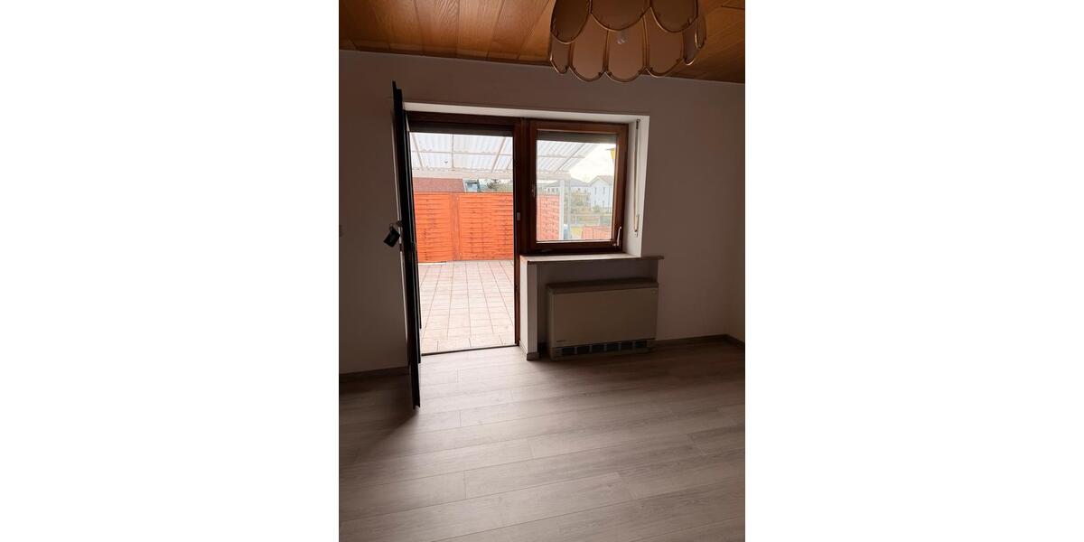 Reihenhaus Rehlingen-Siersburg Siersburg - 6 Zimmer, 145 m&sup2;, 950&euro; | Angebot:26197276