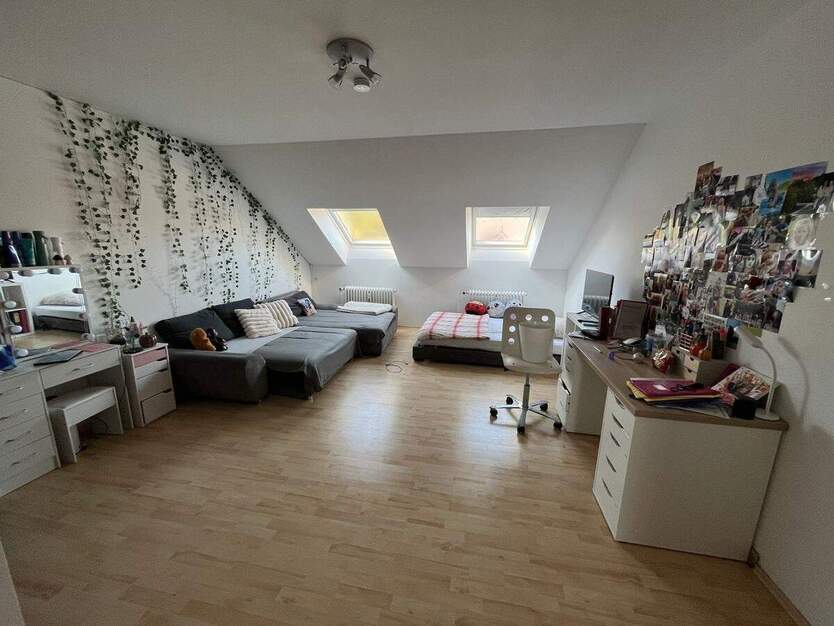 Großzügige und helle 4-Zimmer-Wohnung im Herzen von Feucht 4 zimmer