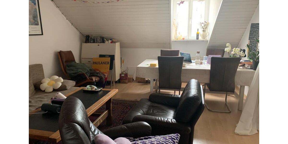 Wohnen auf Zeit Karlsruhe - 3 Zimmer, 88 m&sup2;, 380&euro; | Angebot:26123158