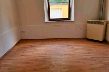 Wohnung Selb - 1 Zimmer, 40 m&sup2;, 320&euro; | Angebot:25238381