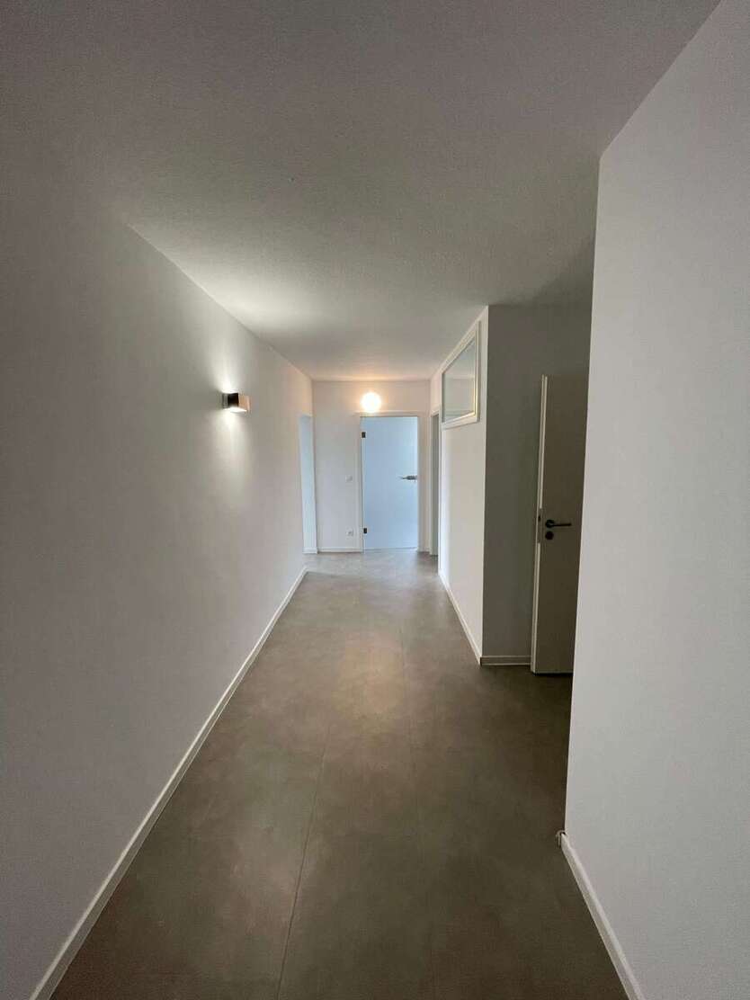 Wohnung zum Mieten in Wolfsburg 1.200 € 120 m² 5 zimmer