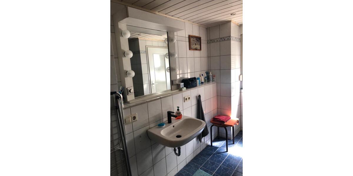 Einfamilienhaus Remchingen - 5 Zimmer, 96 m&sup2;, 1.100&euro; | Angebot:26344145