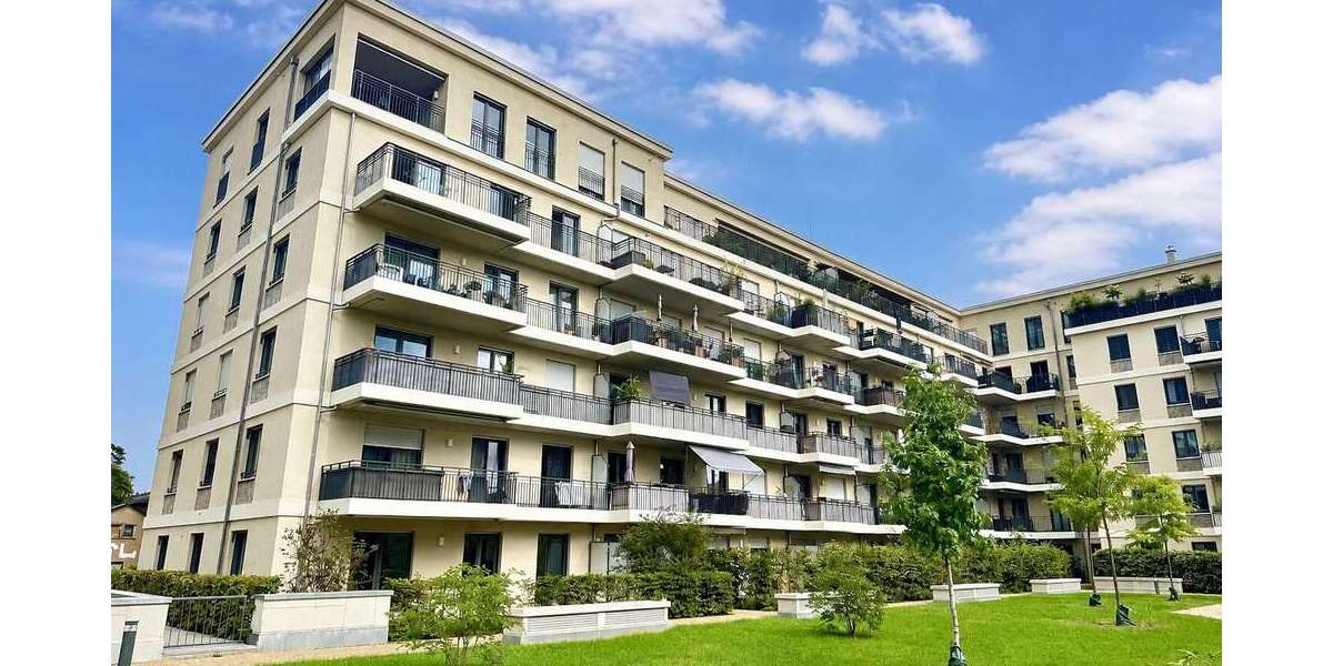 Etagenwohnung Dresden Neustadt - 4 Zimmer, 109 m&sup2;, 2.100&euro; | Angebot:27250369
