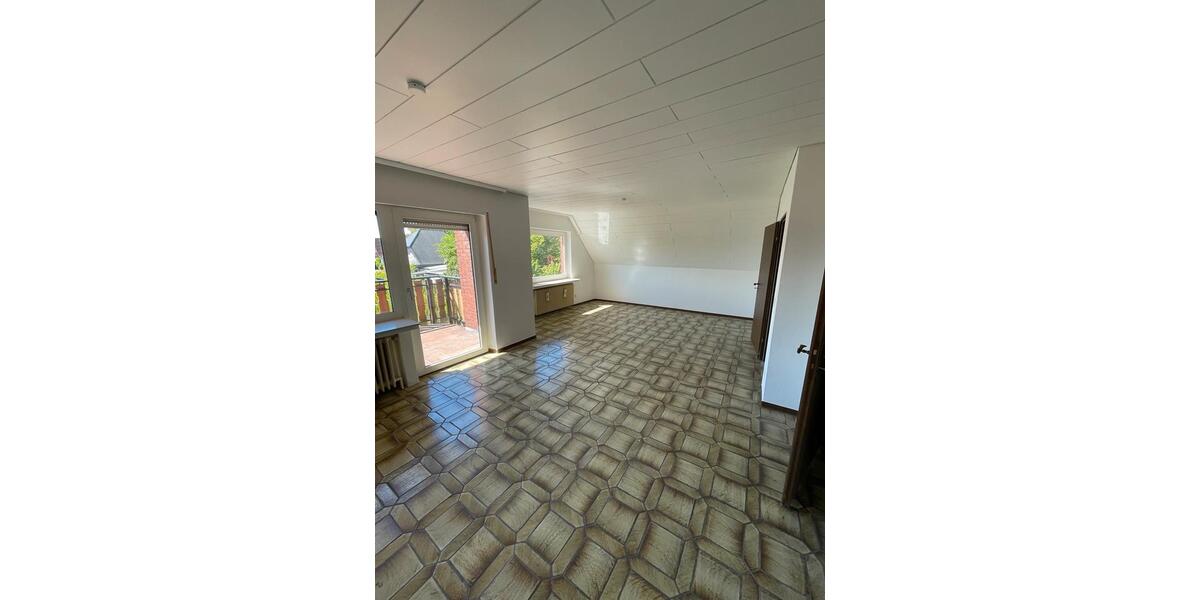 Dachgeschoßwohnung Haren (Ems) - 2 Zimmer, 85 m&sup2;, 600&euro; | Angebot:26493684