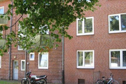 Willkommen in Ihrer zukünftigen 3-Zimmer-Wohnung, die derzeit einer umfassenden Sanierung unterzogen wird! 3 zimmer