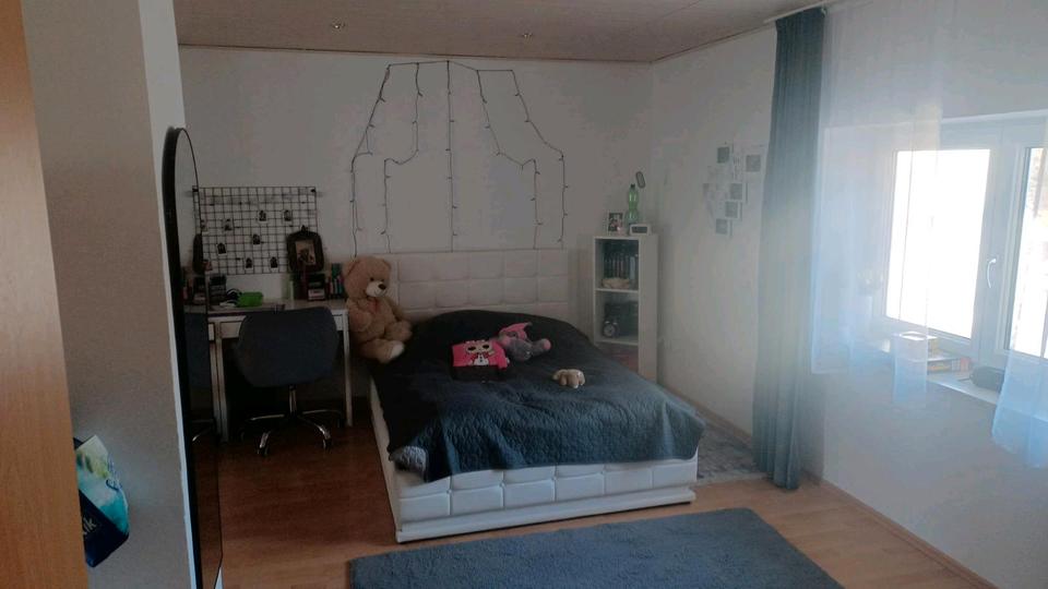 Einfamilienhaus Dingolfing - 6.5 Zimmer, 159 m&sup2;, 1.420&euro; | Angebot:25927801