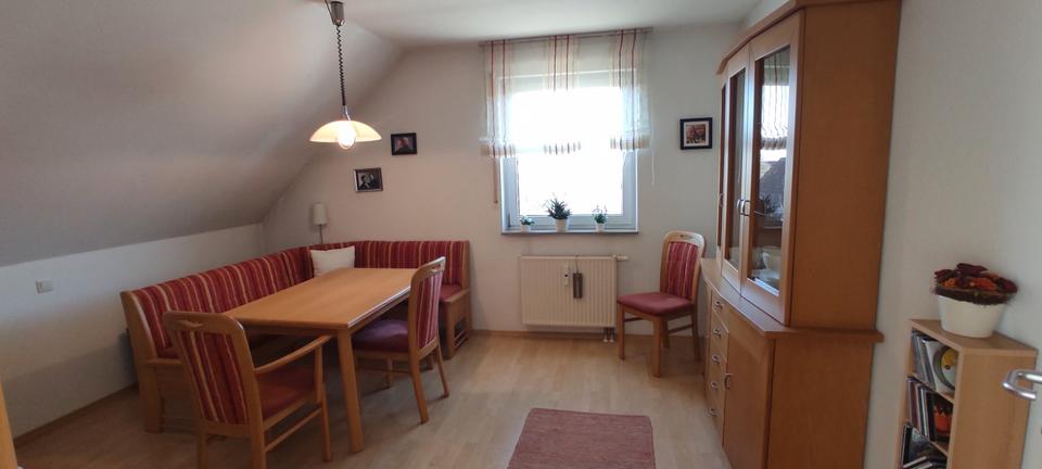 Maisonettenwohnung Niederwerrn - 5 Zimmer, 105 m&sup2;, 830&euro; | Angebot:26609484