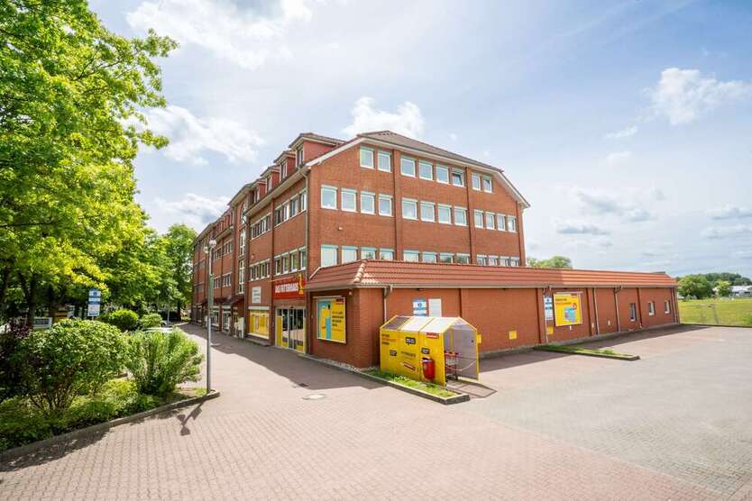Büro in Hamburg Schnelsen 3.380 € 294 m² zimmer