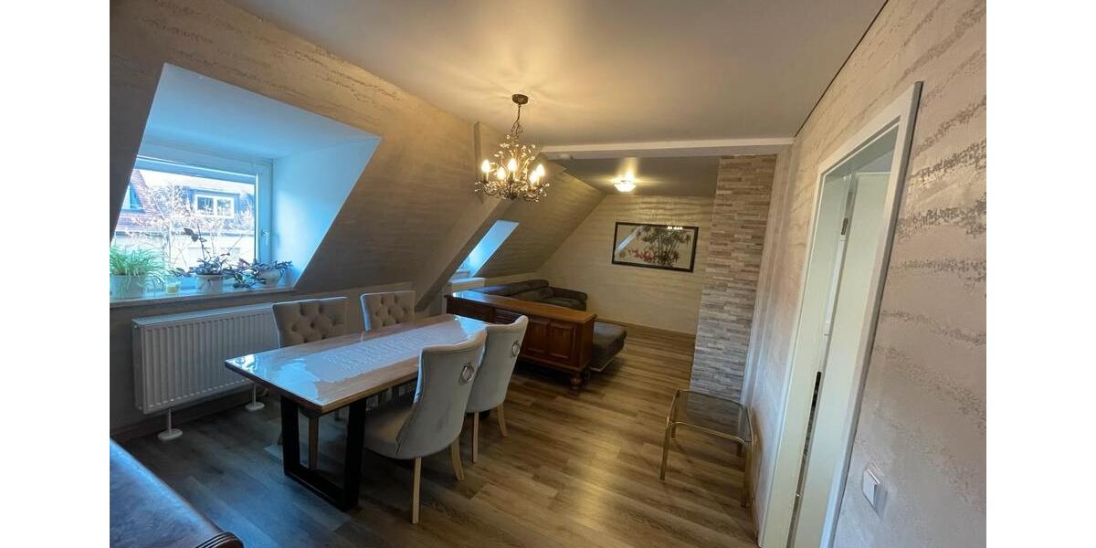 Dachgeschoßwohnung Nürnberg Gärten hinter der Veste - 3 Zimmer, 70 m&sup2;, 1.150&euro; | Angebot:26222513