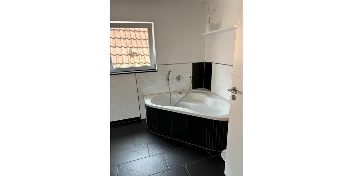 Einfamilienhaus Horb am Neckar - 7 Zimmer, 200 m&sup2;, 1.800&euro; | Angebot:25856131