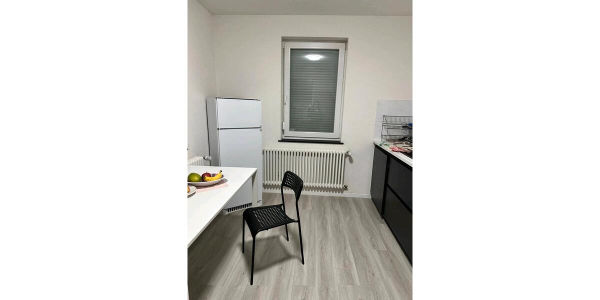 Wohnen auf Zeit Tuttlingen - 5 Zimmer, 180 m&sup2;, 500&euro; | Angebot:26652496