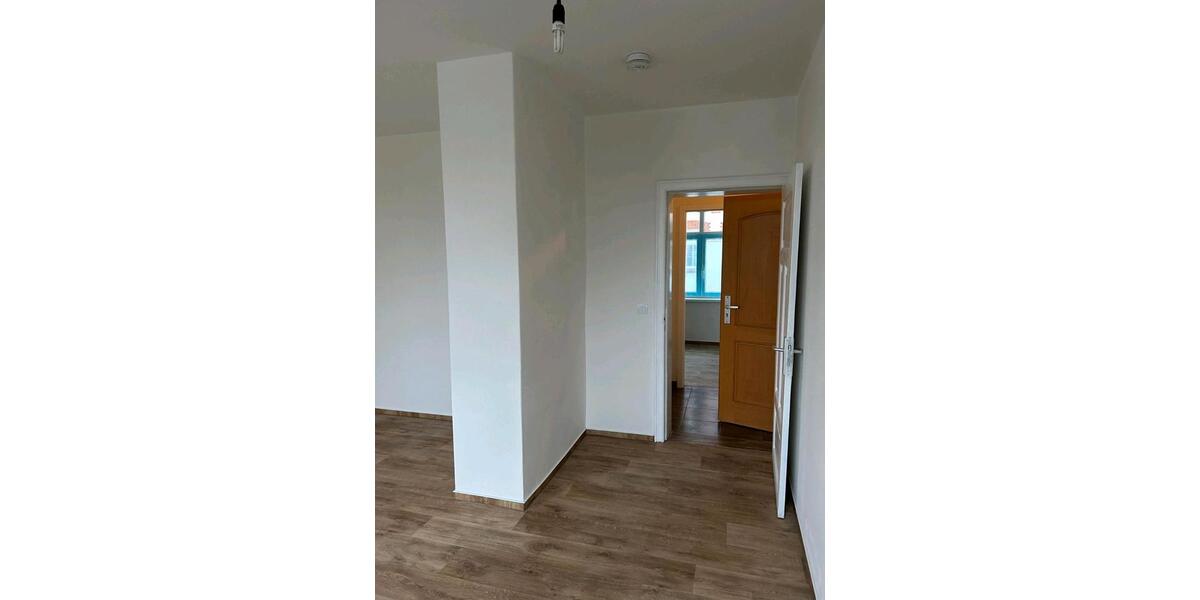 Dachgeschoßwohnung Neustrelitz - 3 Zimmer, 70 m&sup2;, 679&euro; | Angebot:24526039