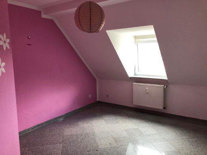 Etagenwohnung Gelsenkirchen Horst - 4 Zimmer, 85 m&sup2;, 650&euro; | Angebot:24268970