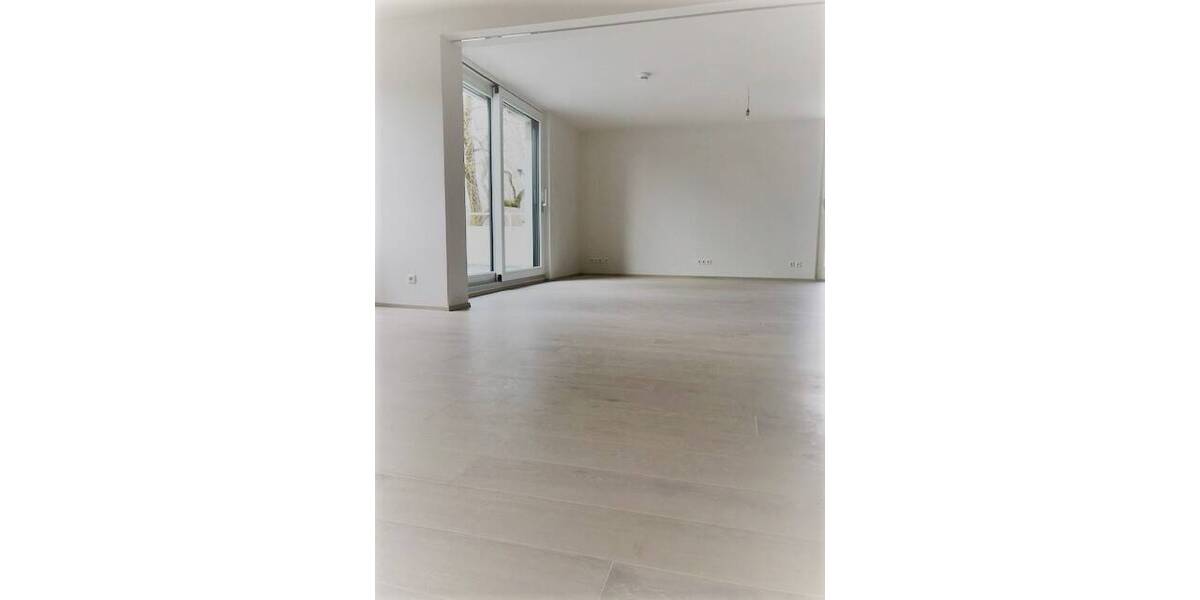 Etagenwohnung Grünwald - 3 Zimmer, 127 m&sup2;, 2.800&euro; | Angebot:26608067