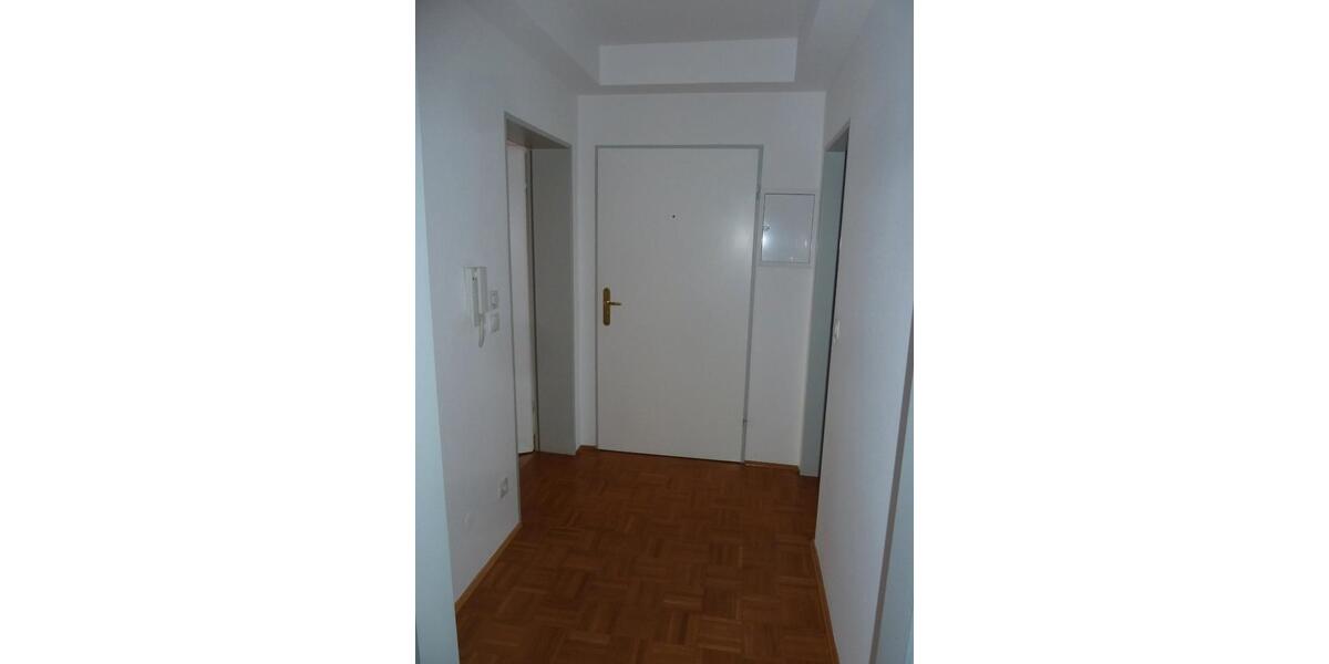 Etagenwohnung Plattling - 3 Zimmer, 73 m&sup2;, 649&euro; | Angebot:26548869