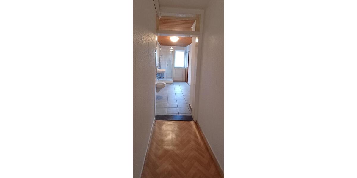 Einfamilienhaus in Wolbrechtshausen 200m2, teilsaniert 7 zimmer