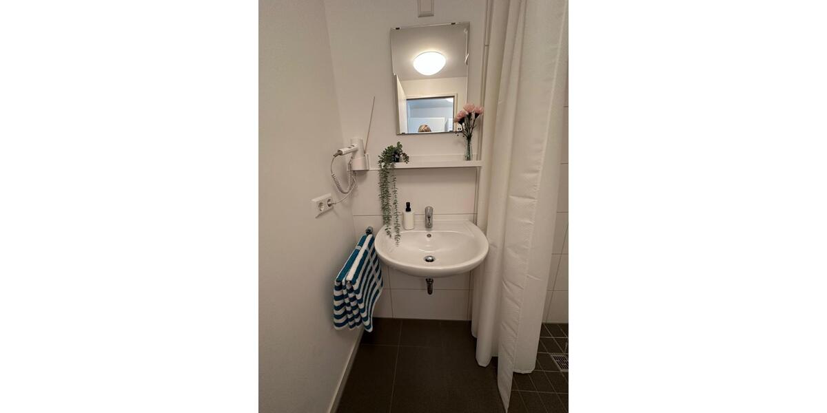 Wohnen auf Zeit Ludwigsburg Eglosheim - 1 Zimmer, 23 m&sup2;, 1.200&euro; | Angebot:24754469