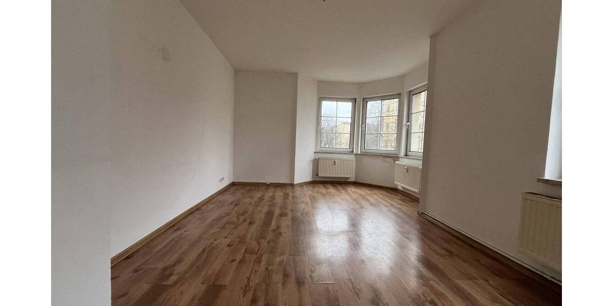 Etagenwohnung Zwickau Pölbitz - 3 Zimmer, 75 m&sup2;, 400&euro; | Angebot:26731060