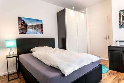 Wohnen auf Zeit in Frankfurt 650 € 5 zimmer