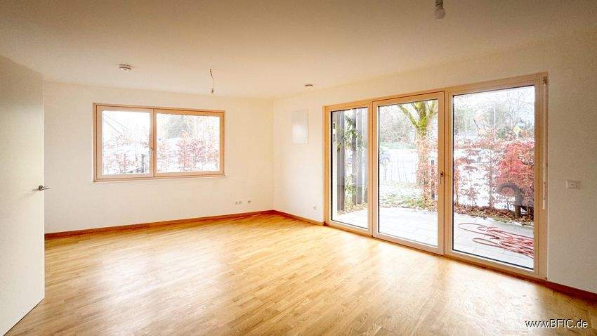 Etagenwohnung Fürstenfeldbruck - 3 Zimmer, 95 m&sup2;, 1.910&euro; | Angebot:24582257