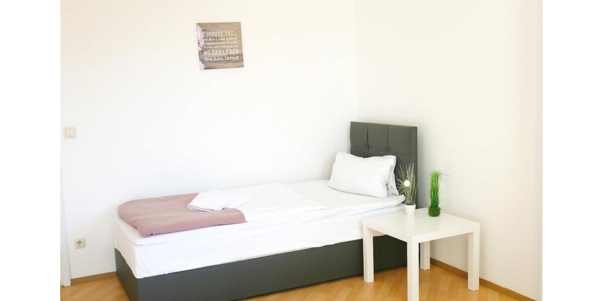 Wohnen auf Zeit Wackersdorf - 3 Zimmer, 69 m&sup2;, 68&euro; | Angebot:9920053