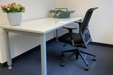 ARBEITSUMGEBUNG MIT ALLEN ANNEHMLICHKEITEN - All-in-Miete