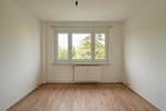 Renovierte DreiraumWohnung mit Balkon– sofort bezugsfrei!