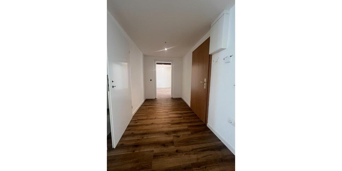 Etagenwohnung Grünhain-Beierfeld Beierfeld - 4 Zimmer, 100 m&sup2;, 875&euro; | Angebot:25989848