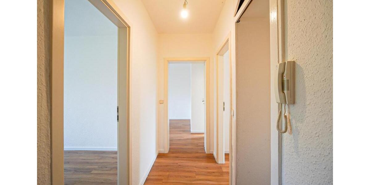 Renovierte 3-Zimmer-Wohnung mit Balkon – sofort bezugsfrei! 3 zimmer