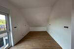 Dachgeschoßwohnung Brey - 3 Zimmer, 80 m&sup2;, 1.100&euro; | Angebot:26693598