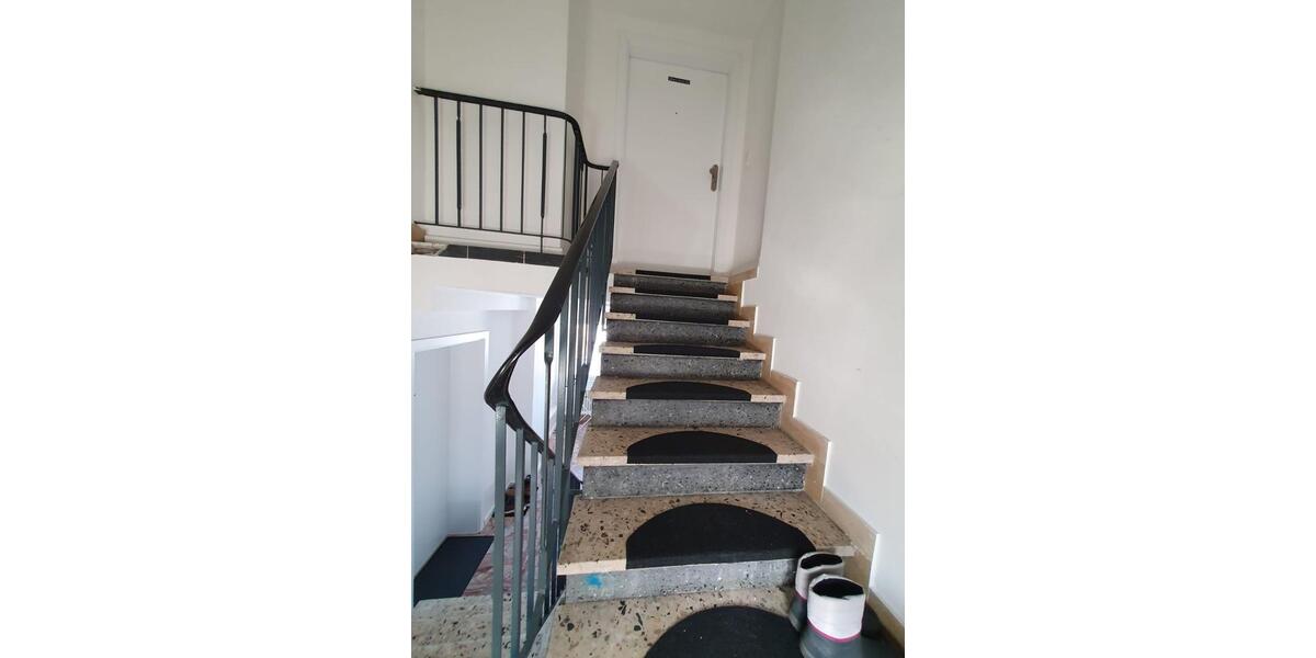 Dachgeschoßwohnung Hofheim am Taunus - 2 Zimmer, 70 m&sup2;, 870&euro; | Angebot:26284091