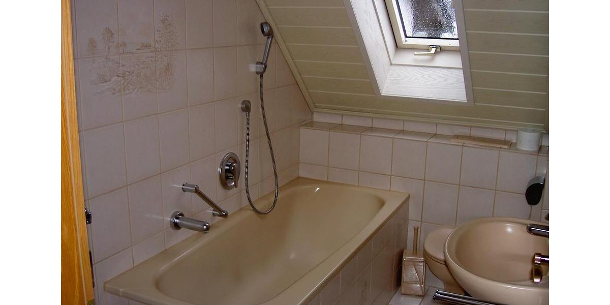 Etagenwohnung Dreieich - 3 Zimmer, 88 m&sup2;, 900&euro; | Angebot:24716505