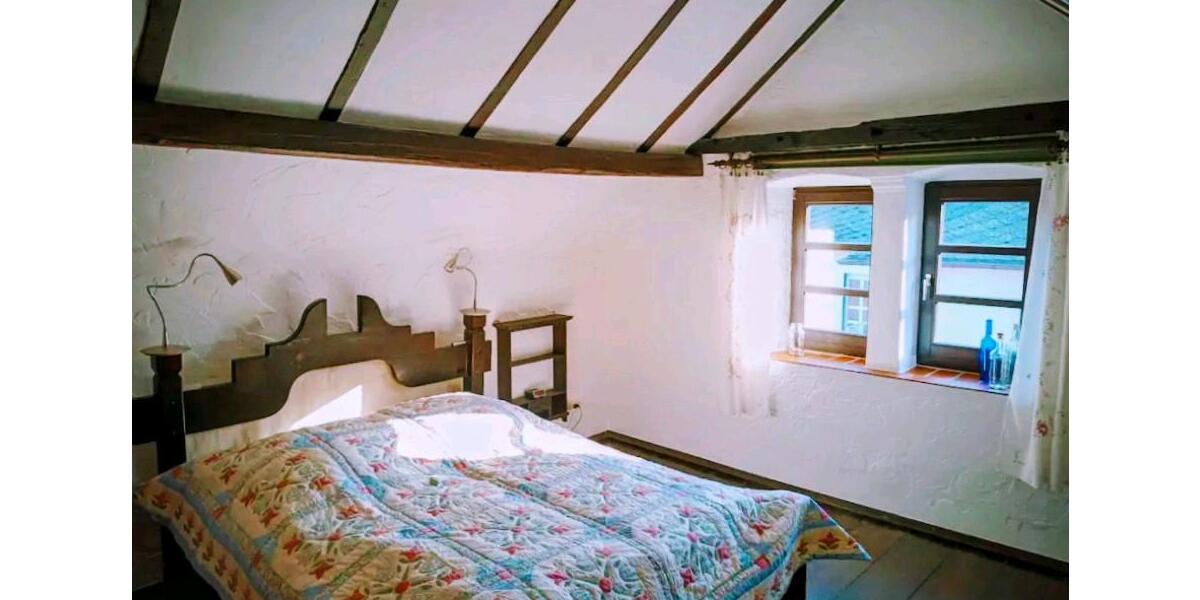 kleines Haus mit Garten und Stellplatz zu vermieten 3 zimmer