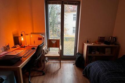 Studentenwohnheim Zimmer abzugeben 1 zimmer
