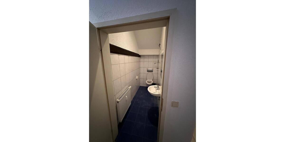 Dachgeschoßwohnung Weiskirchen - 4 Zimmer, 100 m&sup2;, 630&euro; | Angebot:25948560