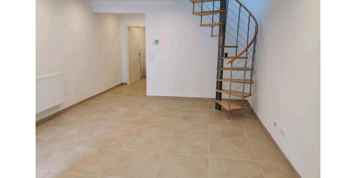 Maisonettenwohnung Krefeld - 3 Zimmer, 85 m&sup2;, 1.100&euro; | Angebot:26339888