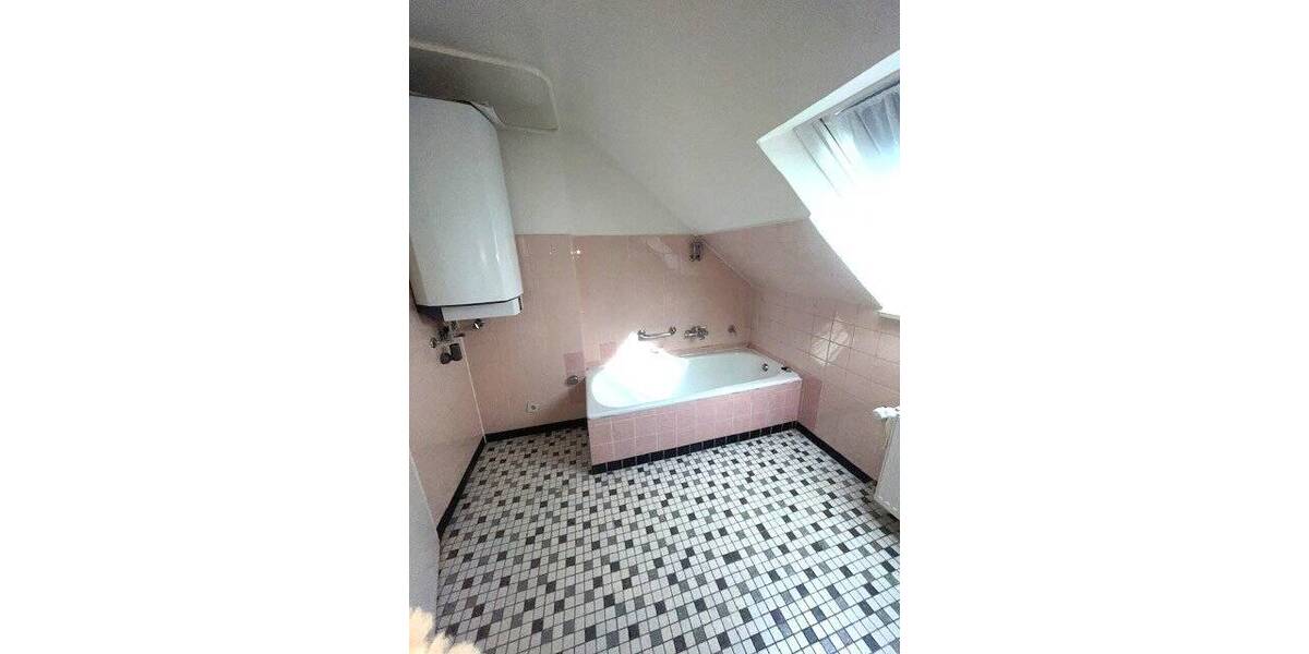 Etagenwohnung Schwabach Limbach - 2 Zimmer, 61 m&sup2;, 670&euro; | Angebot:19299712